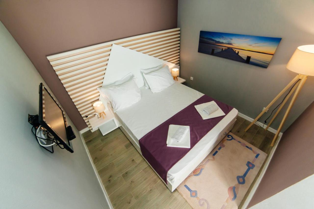 Etna Apartments 울친 외부 사진